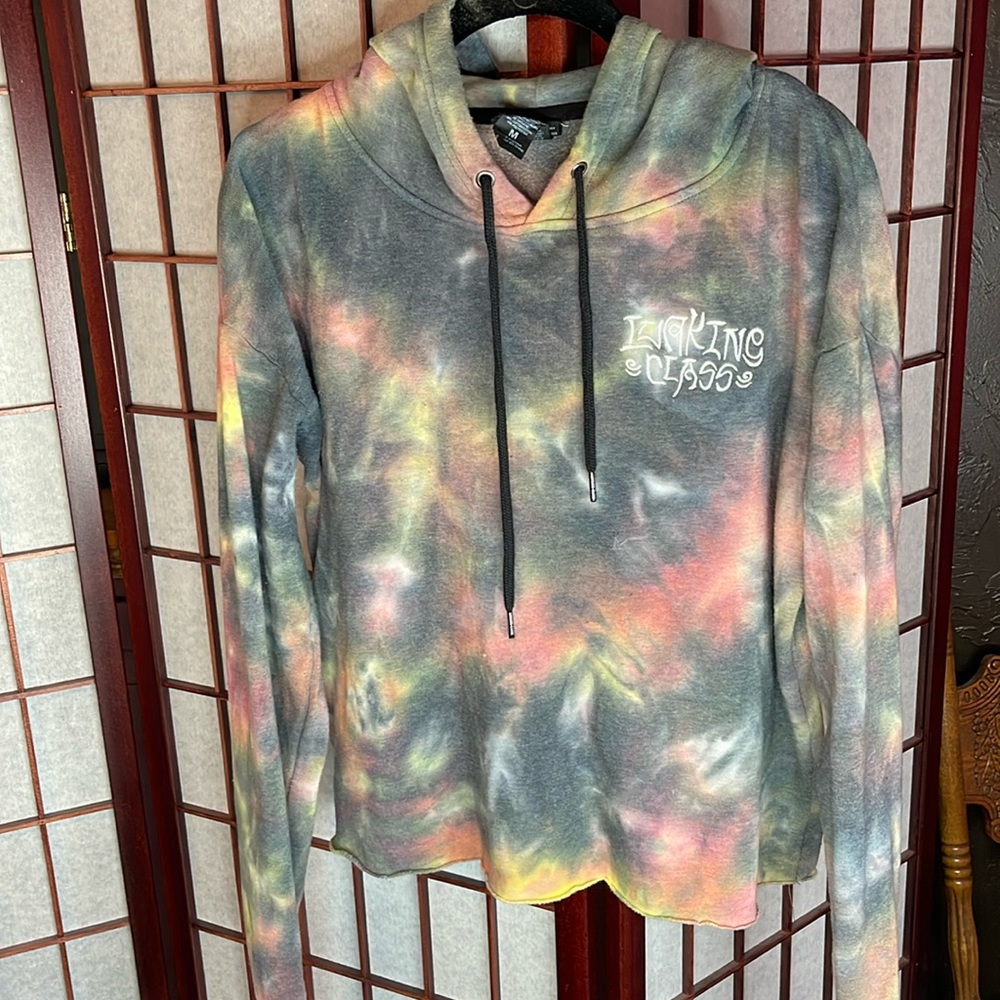 Women’s Cropped Hoodie